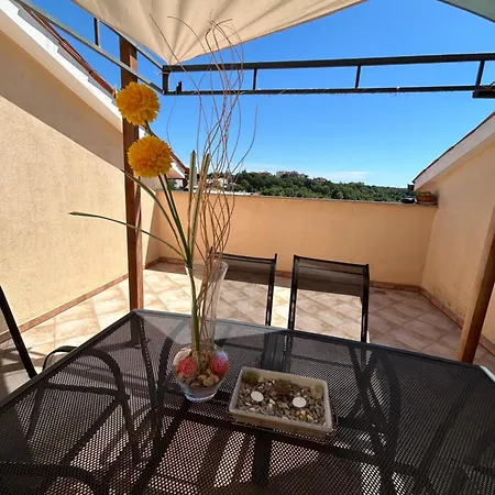 Luna Apartamento *