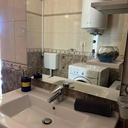 Luna Appartement *