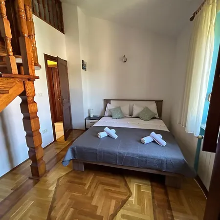 Luna Appartement Pula